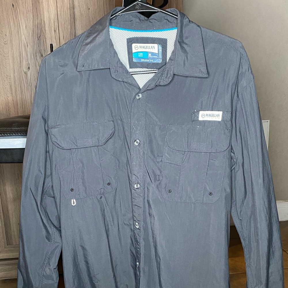 Magellan Fishing shirt long sleeve. Medium. Relaxed fit